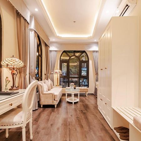 The Castle Hotel Hanoi Bagian luar foto